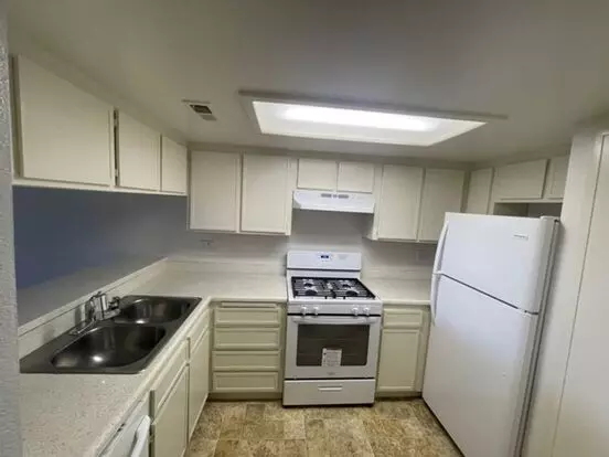 D0004 Apartment for rent in Imperial Beach, CA