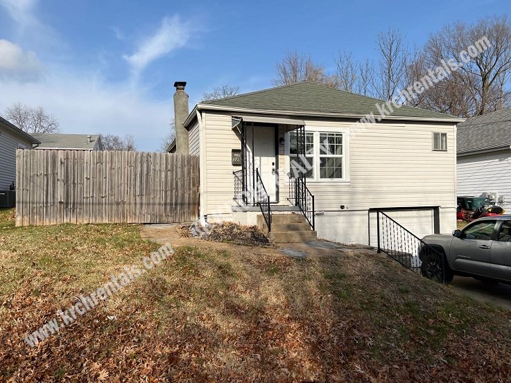 Cozy 3bedroom Home In Kirkwood Apartments St Louis, MO