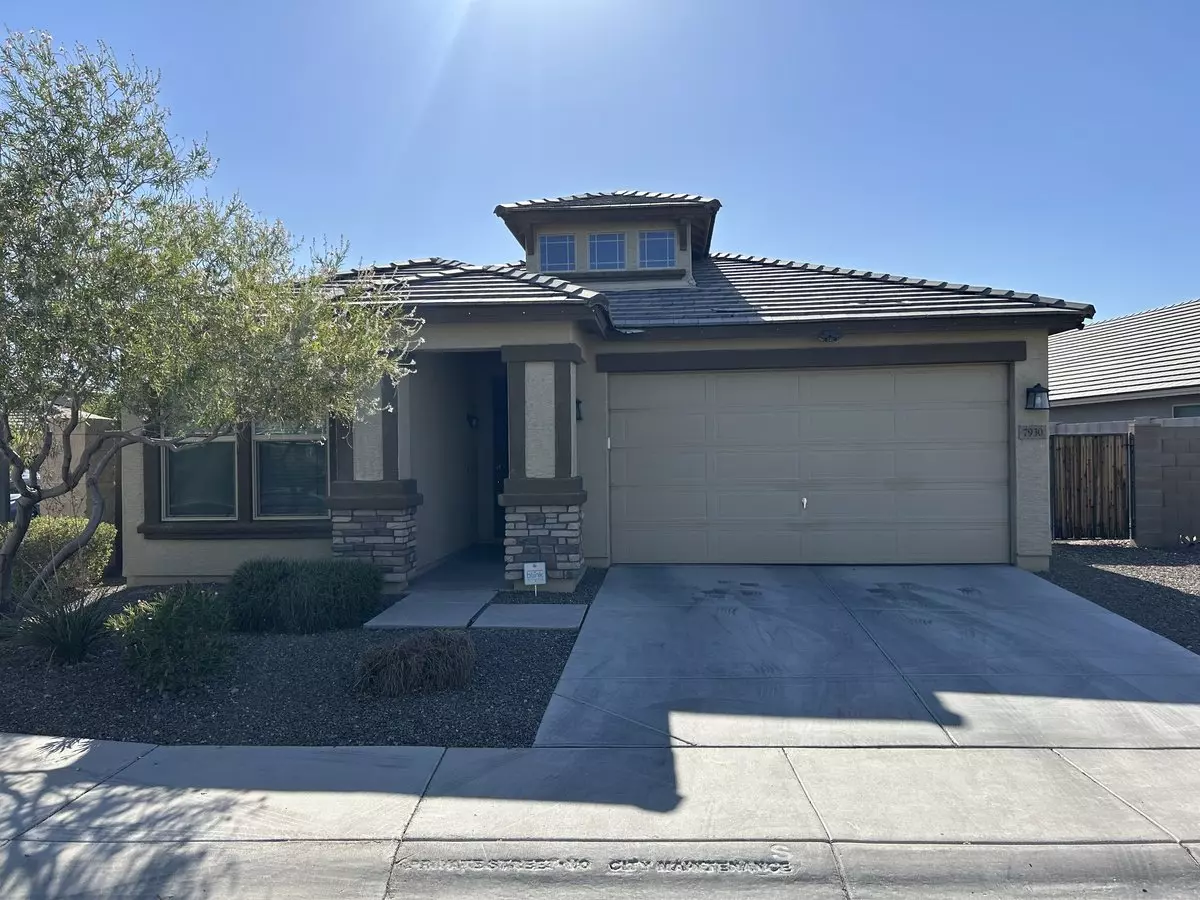 3 Bed 2 Bath Home Comm Pool In Phoenix Call Ryan 602-400-5090 House for rent in Phoenix, AZ