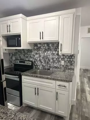 1639 Madison Apartment for rent in Hollywood, FL
