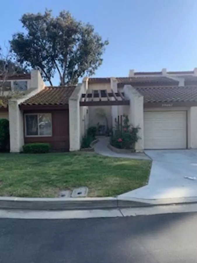 2 Bedroom 1 Story Town Home House for rent in Murrieta, CA