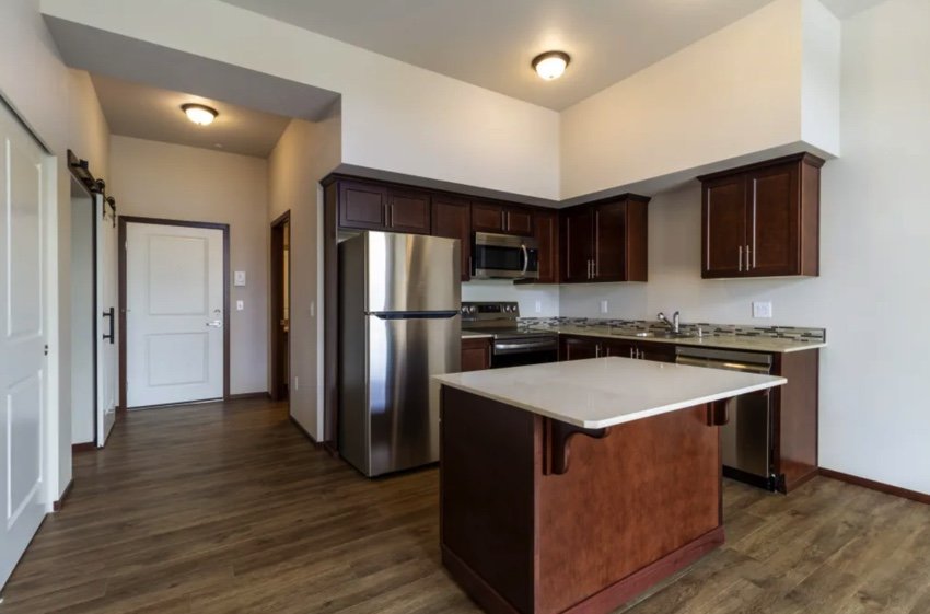 Grafton Place Apartments Burlington, WA Rentable