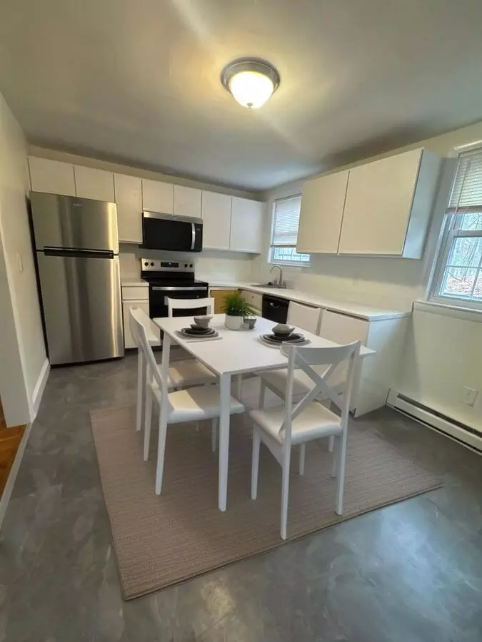 15-21 Park Ave Apartment for rent in Foxboro, MA