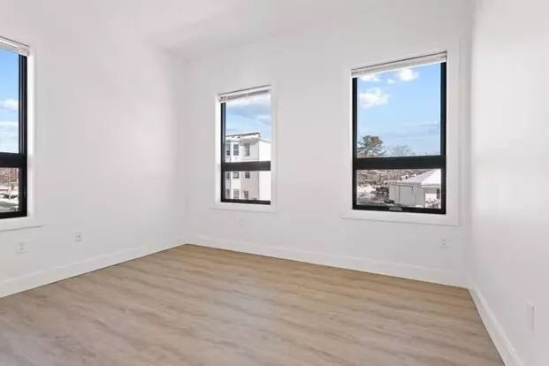 1135-1137 Washington St Apartment for rent in Dorchester, MA
