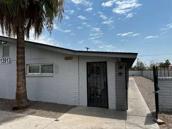 13913 N Palm St #13 Apartment for rent in El Mirage, AZ