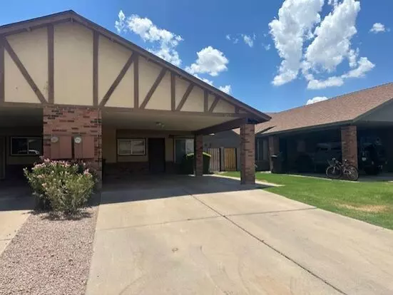 Single-level 2 Bedroom/2 Bath Twin Home With 2-car Carport & Yard. Apartment for rent in Mesa, AZ