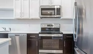 4 of 96 North Side Yard Apartment for rent in Stevens Point, WI