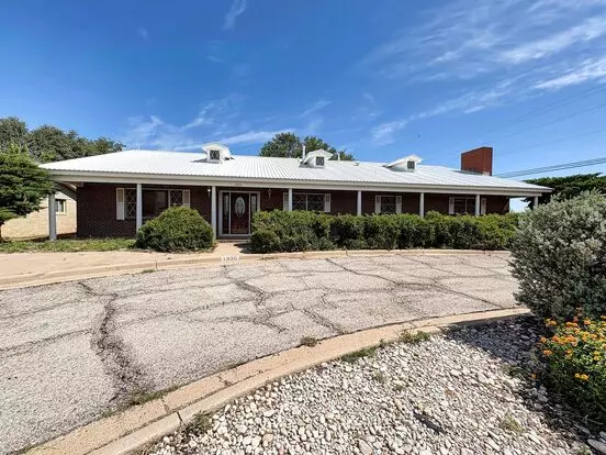 1026 E Highland Dr Apartment for rent in Hobbs, NM