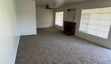 2 of 8 4414 Fishering Dr House for rent in Bakersfield, CA