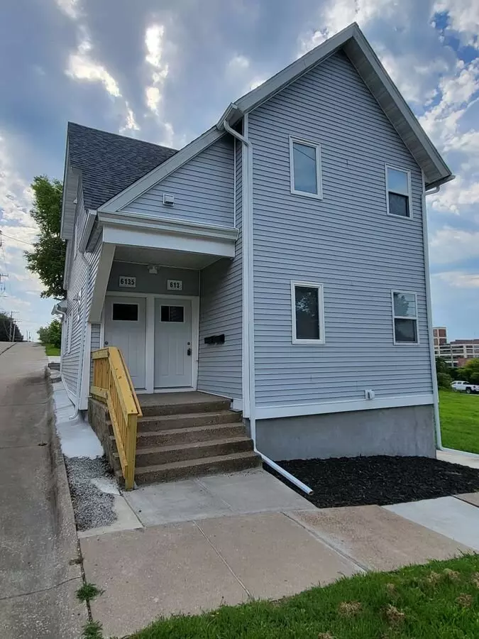 Pershing Avenue Apartment for rent in Davenport, IA