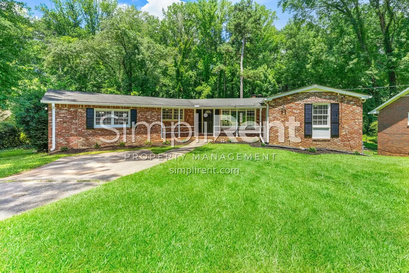 Charming 4 Bd / 2 Bath In College Park! House for rent in College Park, GA