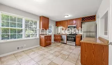 4 of 44 Charming 4 Bd / 2 Bath In College Park! House for rent in College Park, GA