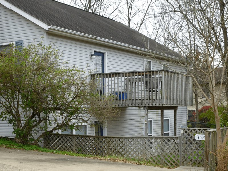 3528 S Kennedy Dr House for rent in Bloomington, IN