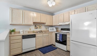 Serenity Manor at Springfield Apartment for rent in Springfield, IL