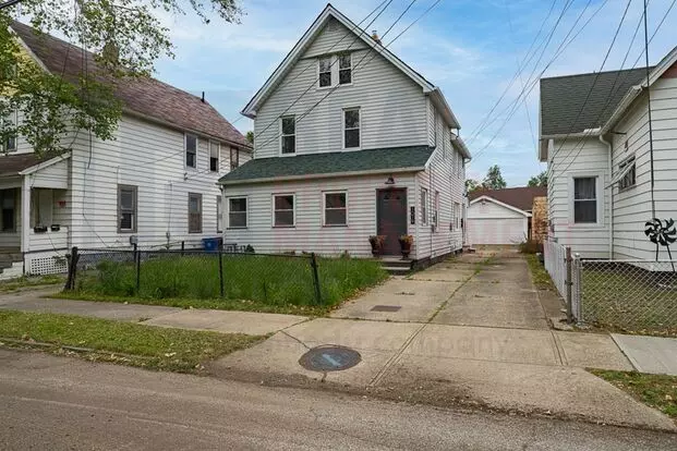 1079 E 68th St Apartment for rent in Cleveland, OH