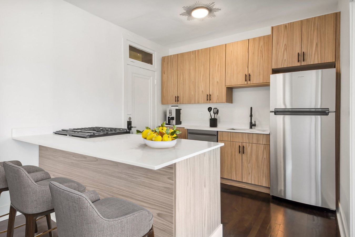 6403 N Wayne Chicago, IL Apartment for Rent Rentable