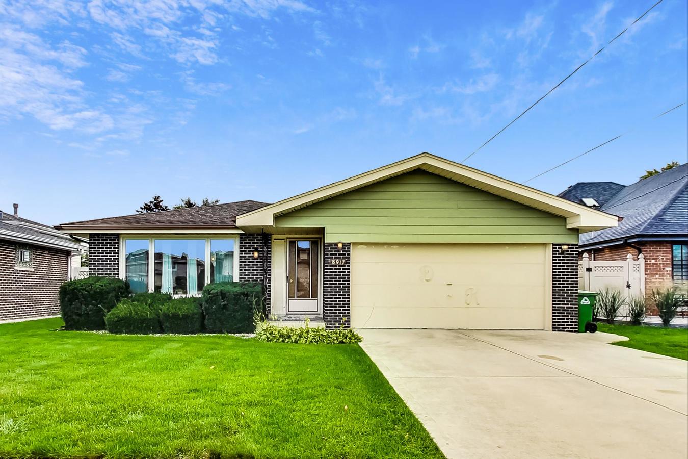 8917 Natoma Ave Oak Lawn, IL House for Rent Rentable