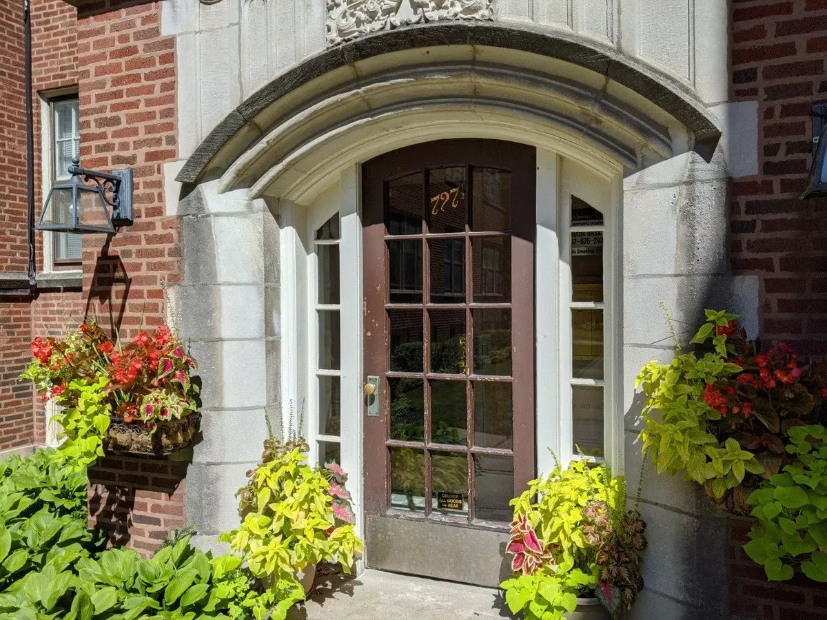 727 Hinman Apartment for rent in Evanston, IL