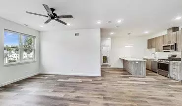 4 of 18 6122 S University Ave Apartment for rent in Chicago, IL