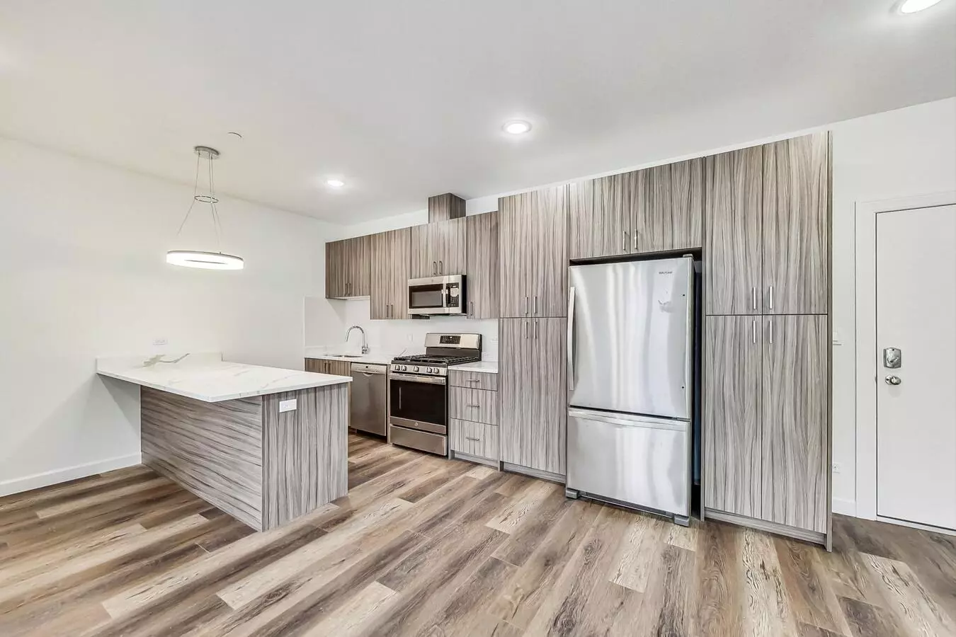 6122 S University Ave Apartment for rent in Chicago, IL
