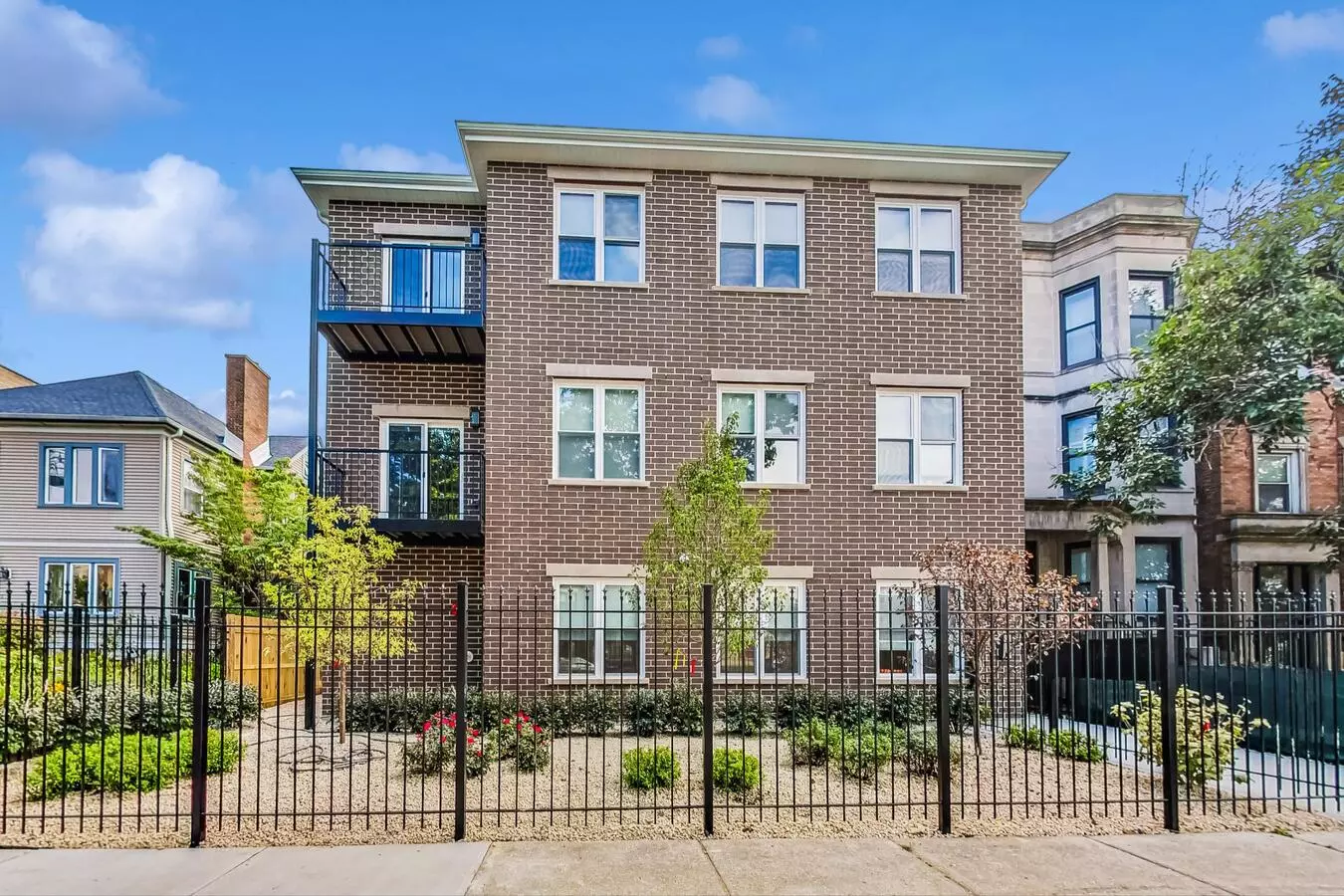5126 S. Kenwood Apartment for rent in Chicago, IL