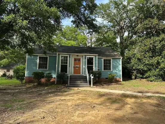 506 Woodbury Rd Apartment for rent in Jackson, MS