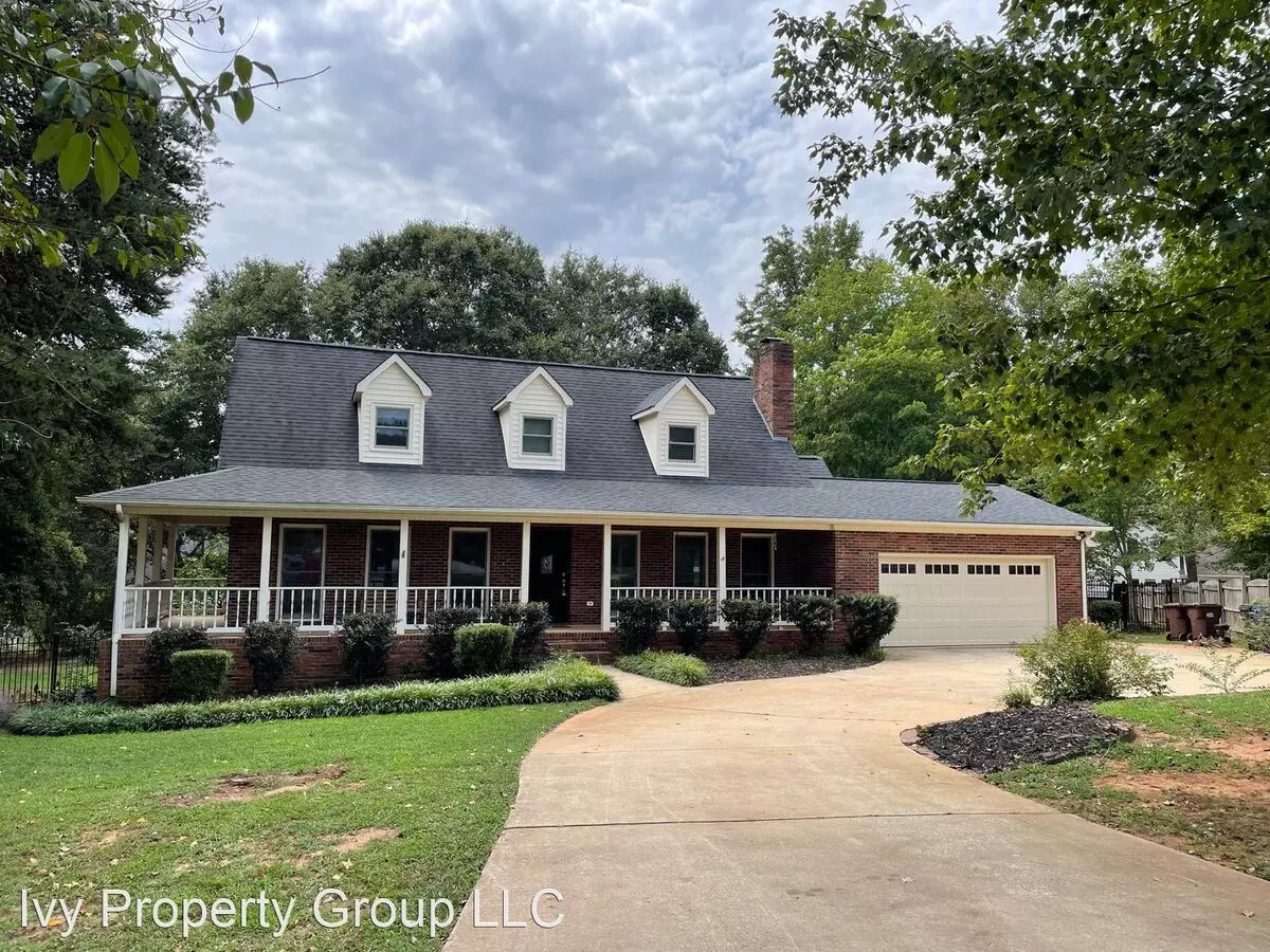3509 Chapel View Ct House for rent in Denver, NC