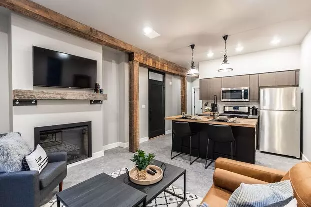 305 N. Alaska Apartment for rent in Butte, MT