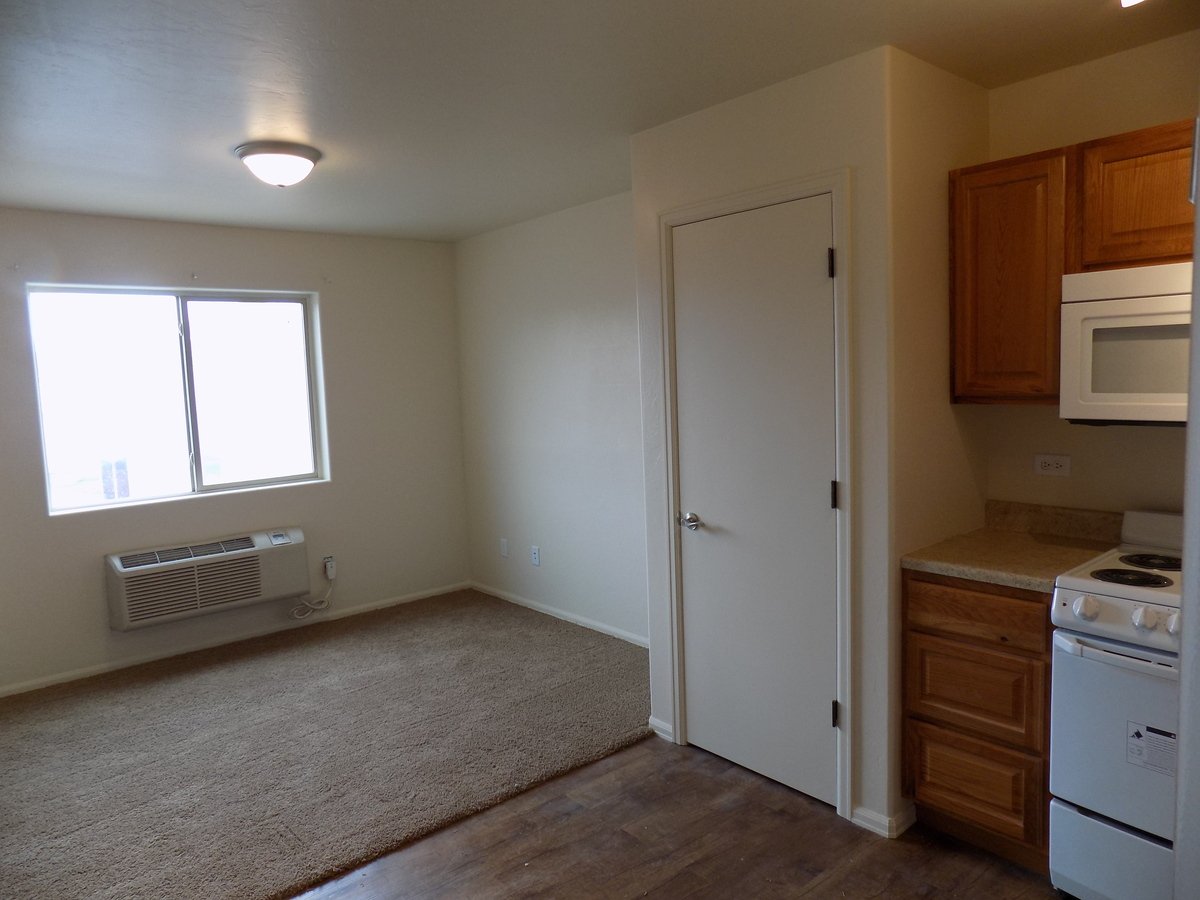 564 S Commercial Dr Grand Junction, CO Apartment for Rent