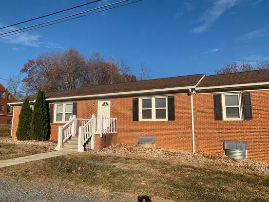19644 Leesville RD Apartment for rent in Lynchburg, VA