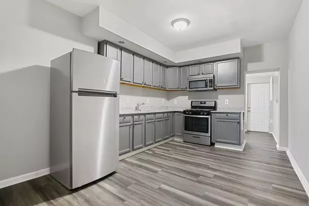 Spacious 4-bedroom, 1-bathroom Home With Modern Amenities In Downtown Baltimore Apartment for rent in Baltimore, MD