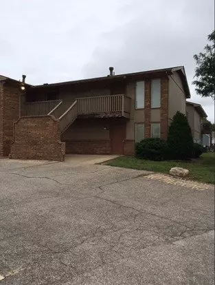 6728 W Par Ln Apartment for rent in Wichita, KS