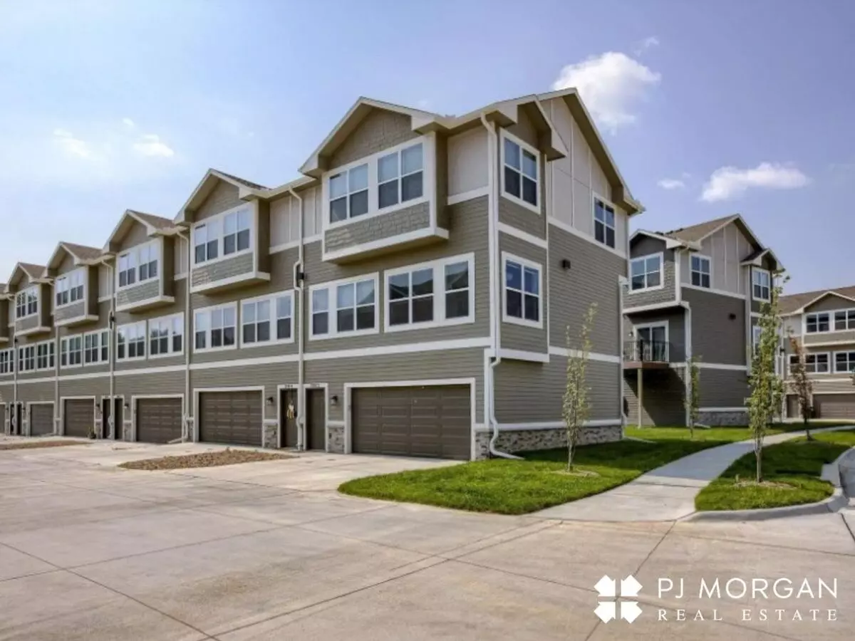 Sleek. Spacious. Sophisticated. House for rent in Omaha, NE