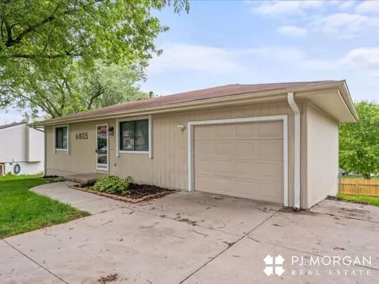 Millard Rental Ready To Impress! Apartment for rent in Omaha, NE