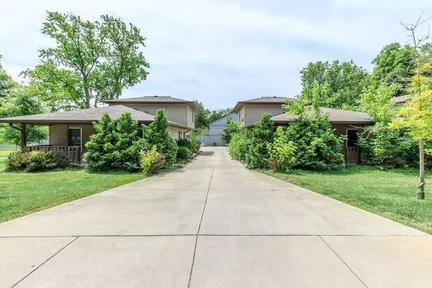 Regency Court Apartments Apartment for rent in Bloomington, IN