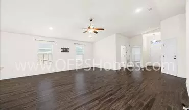 4 of 23 Charming 3 Bedroom, 2 Bathroom Home With Spacious Backyard & Modern Features House for rent in Gulf Breeze, FL