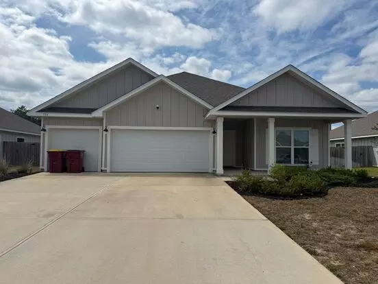 4 Bedroom 3 Full Bath Home In Shoal River Landing...available Now!!!! Apartment for rent in Crestview, FL
