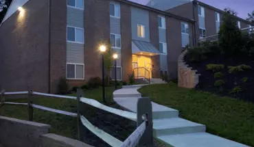 5 of 8 Lansdowne Station Apartment for rent in Yeadon, PA