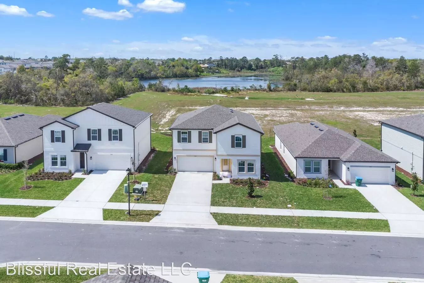 1332 Sterling Pointe Dr House for rent in Deltona, FL