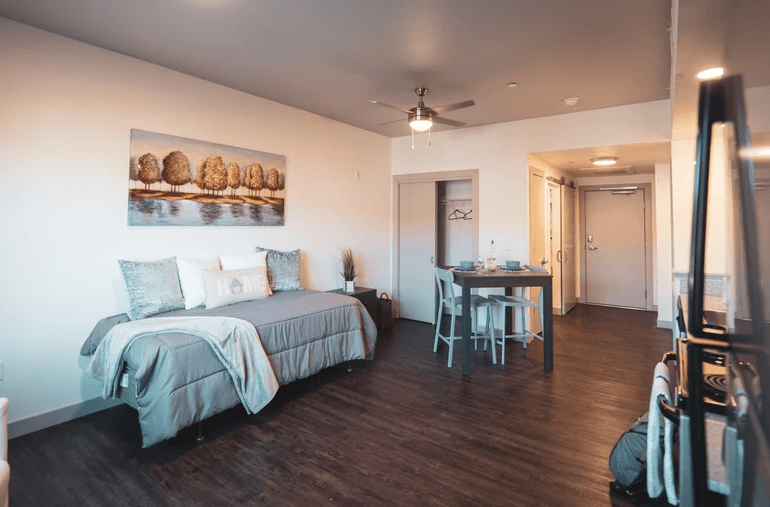 Sterling Downtown Apartments Albuquerque, NM Rentable