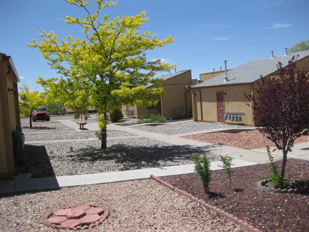 Sunset Hills Apartments 220 Rudy Dr Gallup, NM Rentable