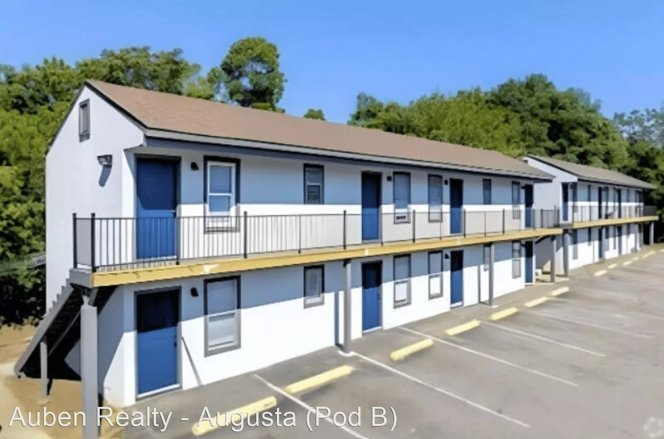 2025 Wrightsboro Rd Apartment for rent in Augusta, GA