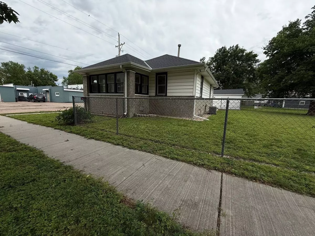 1514 N Wheeler House for rent in Grand Island, NE