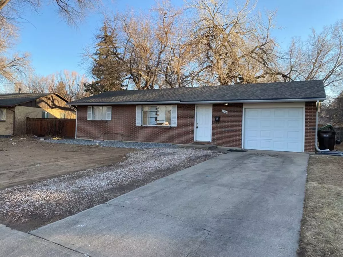 Students Welcome! Campus West 5 Bed 2 Bath Ranch W/ Finished Basement House for rent in Fort Collins, CO
