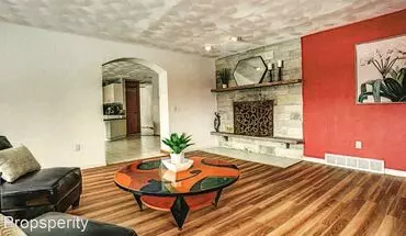 3 of 8 2296 Tower Dr House for rent in Stoughton, WI