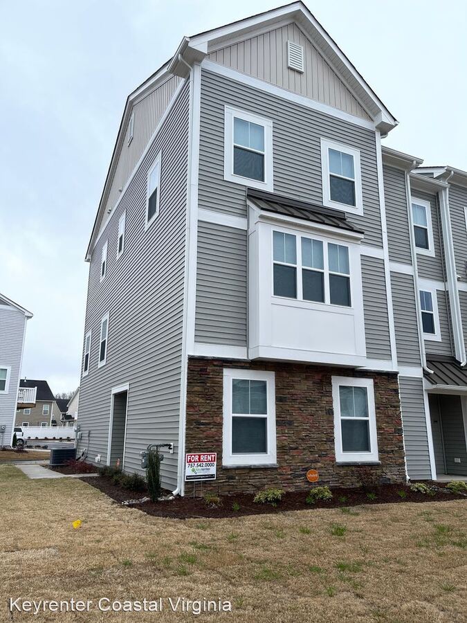 1001 Opal St Unit 104 Suffolk, VA House for Rent Rentable