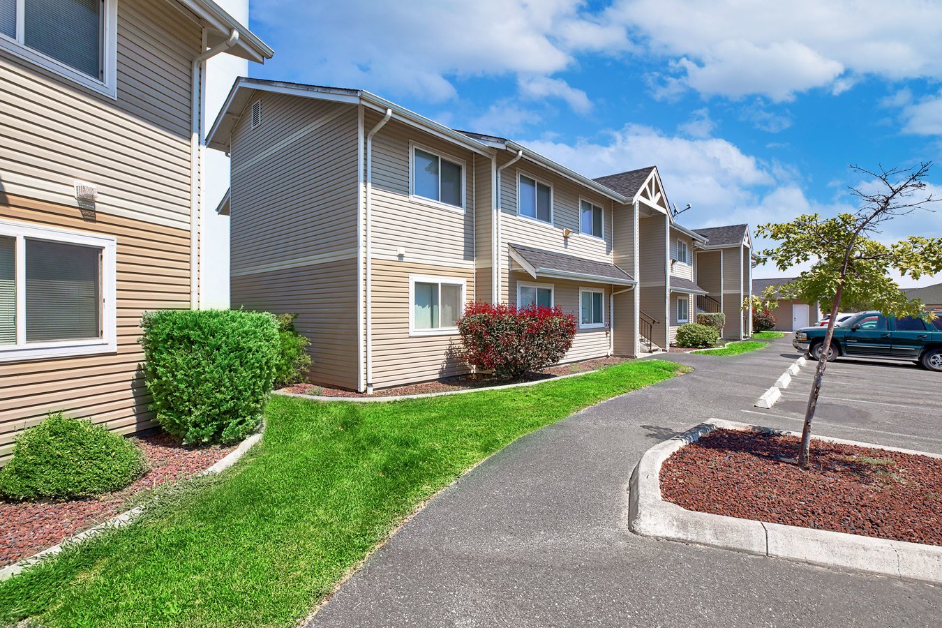 Chaparral Apartments 1422 E Craig St Moses Lake, WA Chaparral Apartments 1422 E Craig St Moses Lake, WA