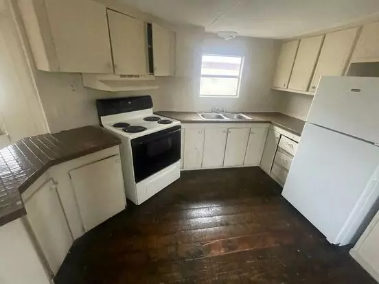 Carvista Park Apartment for rent in Verona, MS