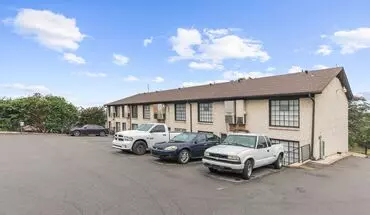 5 of 44 Altamont Cliffs Apartment for rent in Birmingham, AL