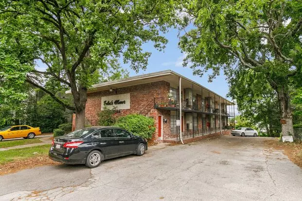 Celeste Manor - 1 Bedroom / 1 Bathroom Apartment Apartment for rent in Birmingham, AL